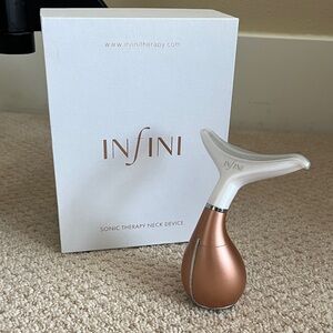 Sonic Therapy Neck Device - White and Gold